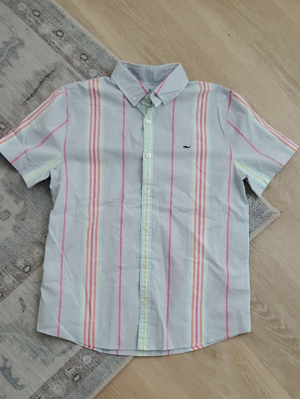 Vineyard Vines Teen Boys Vertical Striped Short Sleeve Button Down Top SzXL (18)